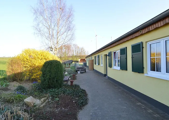 Dom wakacyjny In M Rsdorf With Terrace (adults Only) Morsdorf